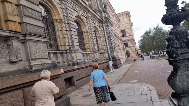 художественное училище барона Штиглица (Муха знаменитая) , академия смотреть онлайн