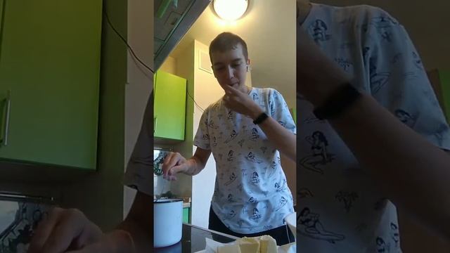 Почти 12 минут кринжа смотреть онлайн