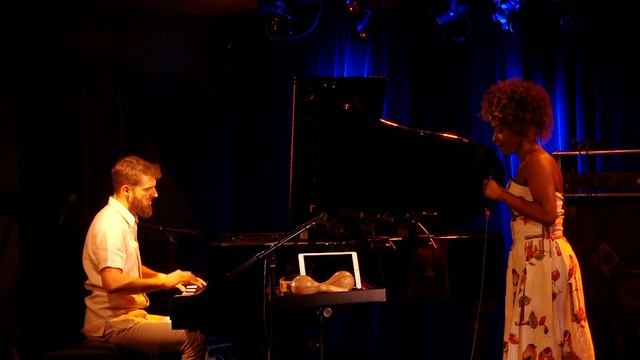 Susana O trio -Amalá de Changó live смотреть онлайн