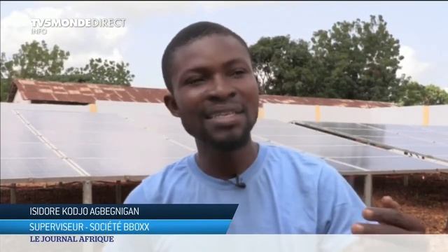 Togo : de l'électricité solaire pour les communes rurales смотреть онлайн