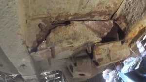 Ремонт площадки под реактивную тягу ВАЗ 2121