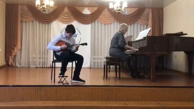 Коршунов Константин. ДМШ 17 г.Самара. Русская народная песня "У зари-то, у зореньки". смотреть онлайн