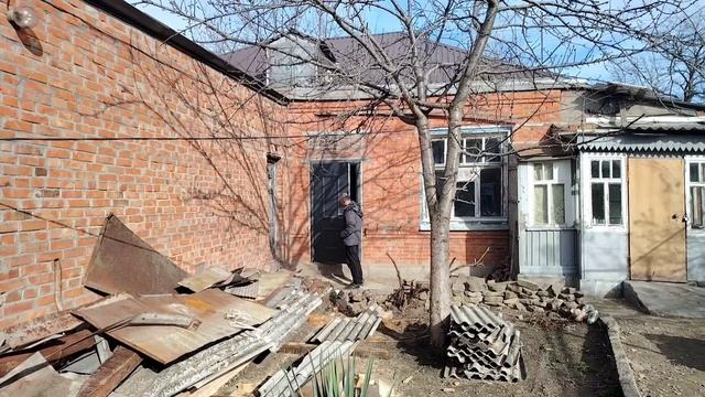 Ейск ! Часть 2. Работы на доме, вывоз дров, обшивка франтонов и всё остальное ! смотреть онлайн