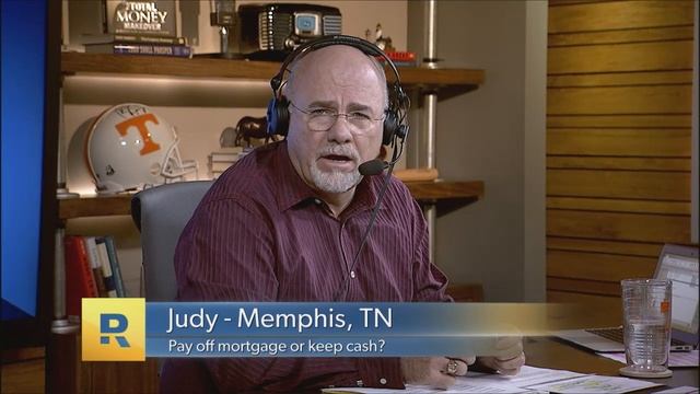 Pay Off Mortgage Or Keep Cash? смотреть онлайн