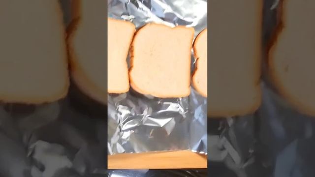 A Childhood Delicacy 🥰 #snacks #childhood #childhoodmemories #toast #shortsvideo #shortsyoutube смотреть онлайн