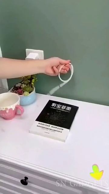 Cool Smart Gadgets || Magnetic Data Cable Magic || SN GADGETS #SHORTS смотреть онлайн