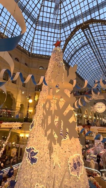 Christmas Time #shorts #moscow #ГУМ #christmas смотреть онлайн