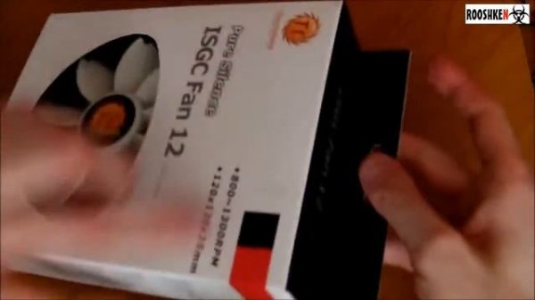 ISGC Fan 12 Wentylator firmy Thermaltake - rozpakowanie