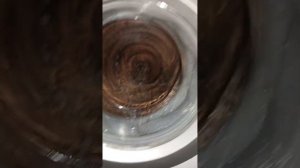 стиралка сошла с ума аж начала свистеть