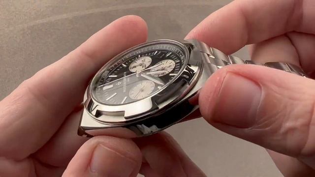Vacheron Constantin Overseas Chronograph 5500V/110A-B481 Vacheron Constantin Watch Review