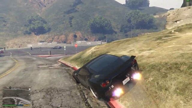 Grand Theft Auto V летаю по городу. для записи ничего нормально не получается... смотреть онлайн