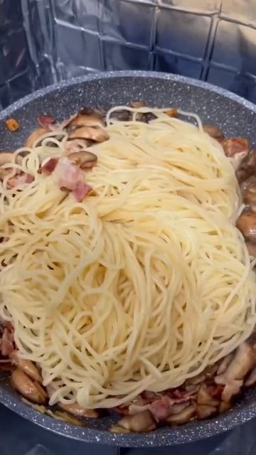 Pasta day #shorts #food #pasta #mmfood #spaghetti #cooking #cook смотреть онлайн