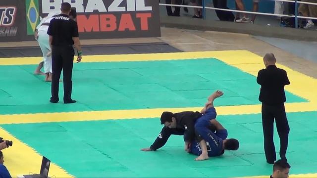 Video 3em1 (B9 Winners) Grifo Luta1\Felipe Cesar Luta3\Pingo Luta2 смотреть онлайн