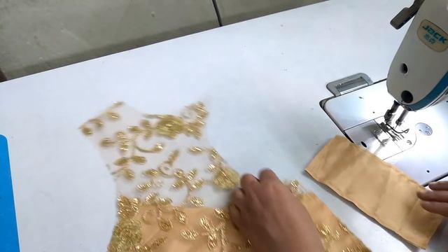 Princess Cut Boat Neck Blouse Cutting & Stitching | Net Blouse Designs | Blouse ki design смотреть онлайн