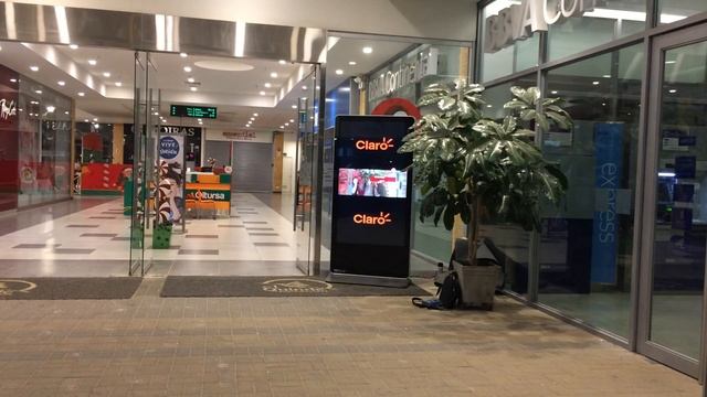 Totem Led de 65" , C.C "el Quinde" Ica. смотреть онлайн