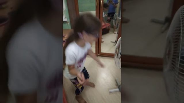 Вентилятор в разном возросте смотреть онлайн