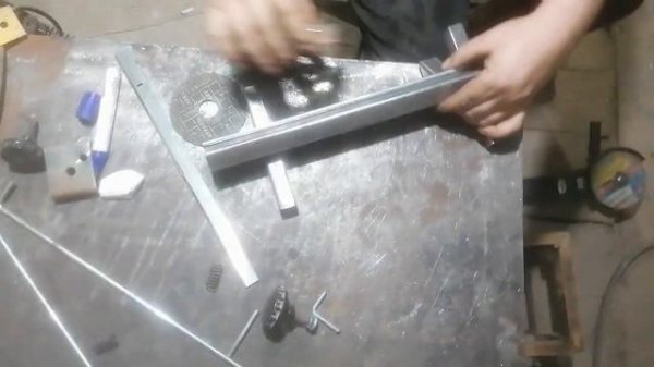 Затупились ножи на рейсмусе. Продолжение следует