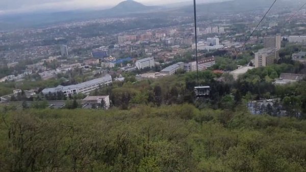 Frank Duval  (Фрэнк Дюваль  )- And at the end of every street