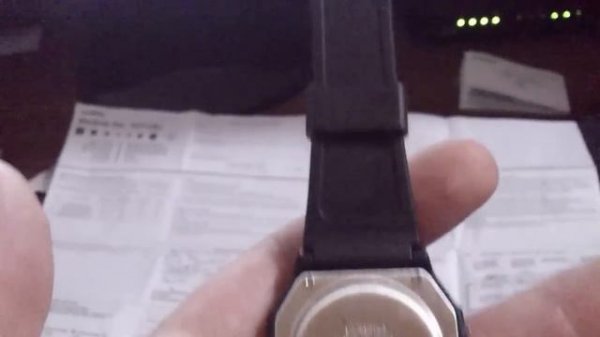 CASIO VINTAGE RETRO F-94WA-9DG BLACK YELLOW