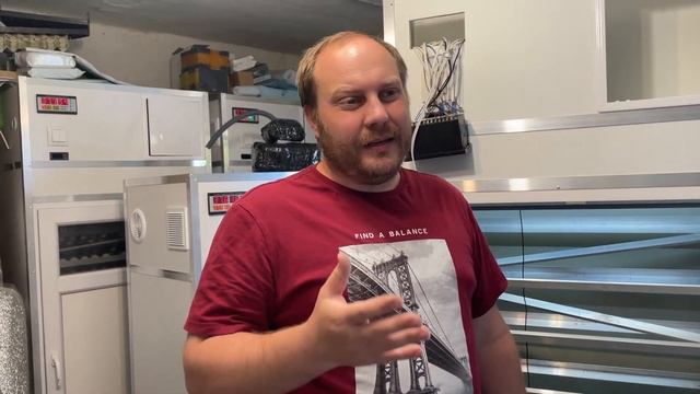 Инкубатор на обслуживании. Счетчик импульсов. Не обманывают ли вас? Покупка б/у инкубатора. смотреть онлайн