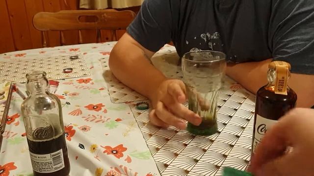 Coca Cola - Signature Mixers Taste Test смотреть онлайн