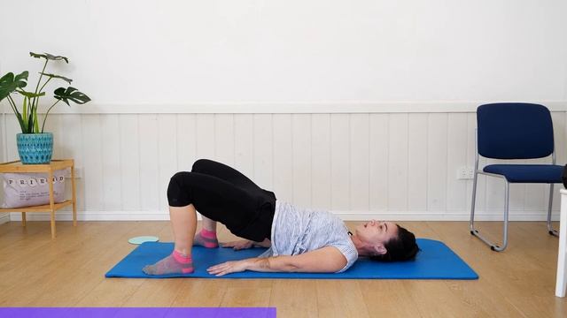 30 Min Core Workout for Seniors (including butt exercises) | 60+ Strong смотреть онлайн