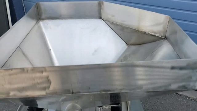 1834 ABM Stainless Steel Fruit Slicer смотреть онлайн