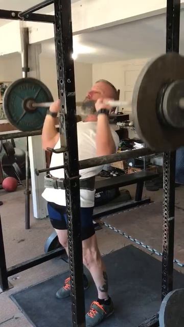 165 lb press x 5 смотреть онлайн