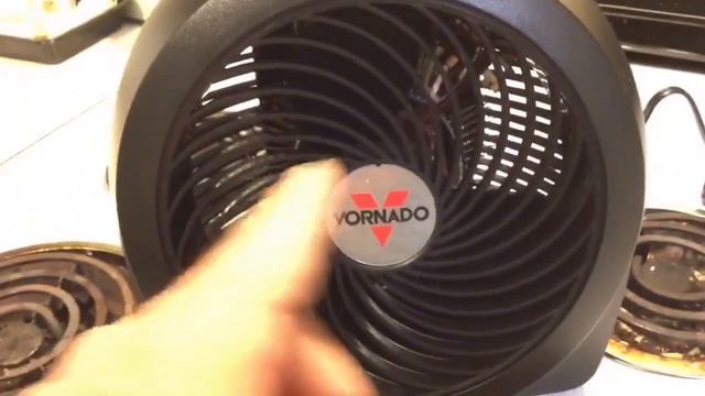 VORNADO VTH Plug in Vortex heater смотреть онлайн