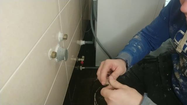 Паковка крана с подключением стиральной машинки . смотреть онлайн