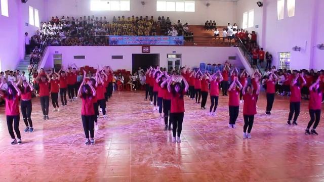 SƠ KHẢO CUỘC THI FLASHMOB 2018 - Lớp 11B9 K52 смотреть онлайн