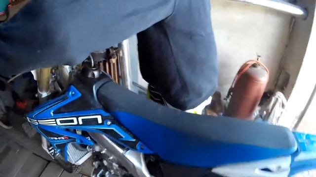 Звук без глушителя ( Sound without a muffler) Geon dakar 450. Stels Forsage смотреть онлайн