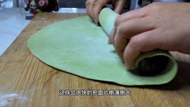 Spinach noodles 菠菜面 简单 营养还好吃 смотреть онлайн