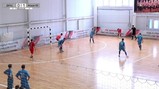 ДЮЦ Сергач - Искра 09. Обзор матча смотреть онлайн