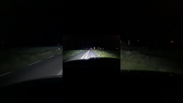 RAM 1500. Self built headlights with NHK V5 biled projectors. Amazing light output!! смотреть онлайн