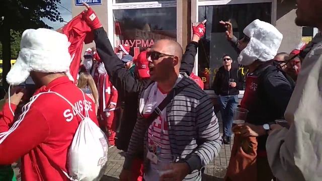 Швейцарские санта-клаусы в Калининграде: ЧМ-2018 смотреть онлайн
