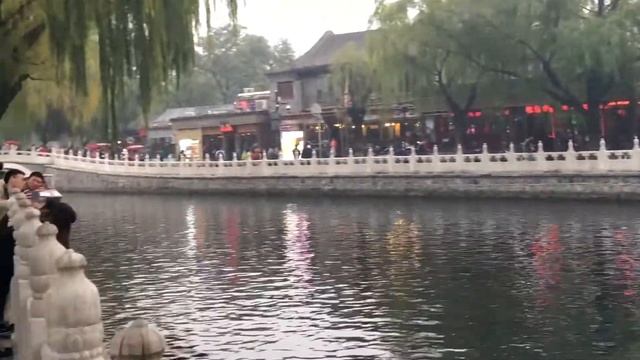 Beihai Park | 北海公园 | Beijing China | Old Beijing Attractions | смотреть онлайн