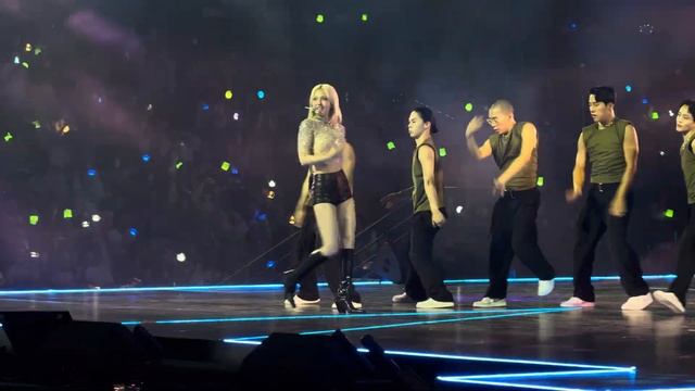 [FANCAM] 240728 JEON SOMI ‘Fast Forward’ | KCon Los Angeles 2024 смотреть онлайн