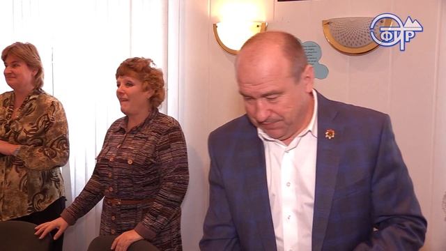 #Таштагол#новости#эфирт Надежде Боковой вручили медаль "За служение Таштагольскому району" смотреть онлайн