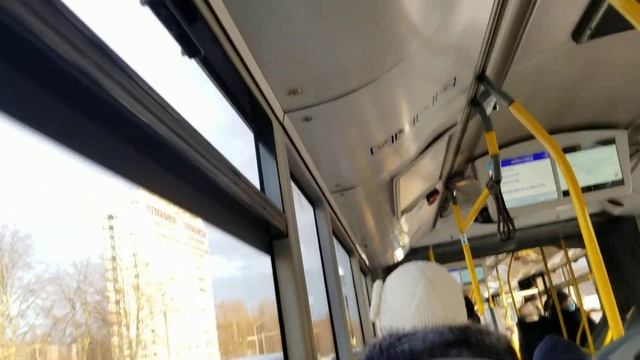Укатились на общественном транспорте (ОТ8) смотреть онлайн