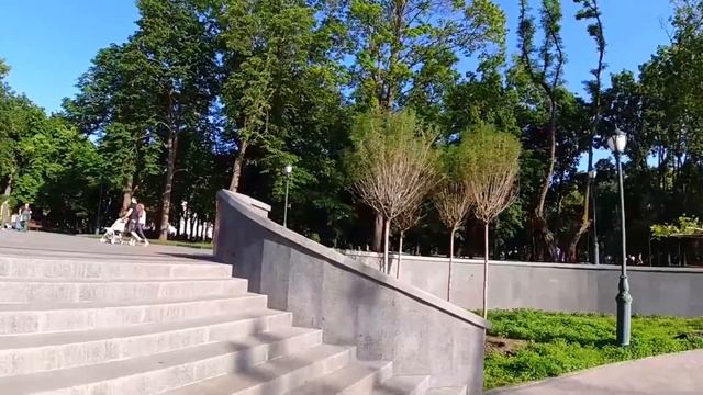Прогулка по Харькову. Сад Шевченко / Walk in Kharkiv. Харьков 2020 смотреть онлайн