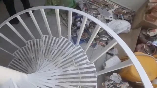 Round staircase design गोल सीढ़ी का डिजाइन смотреть онлайн