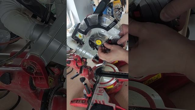 Как поменять диск на торцовочной пиле смотреть онлайн