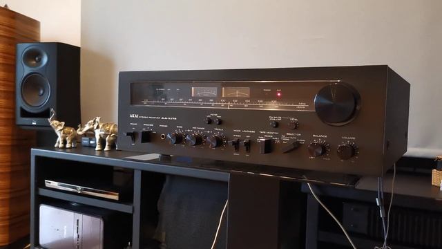 AKAI Masterpiece AA-1175