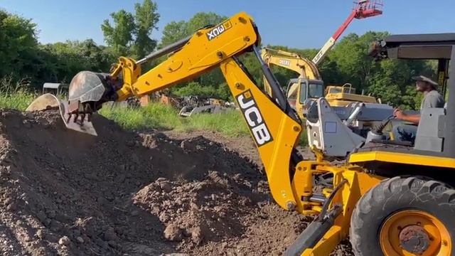 2017 JCB 3CX Backhoe смотреть онлайн