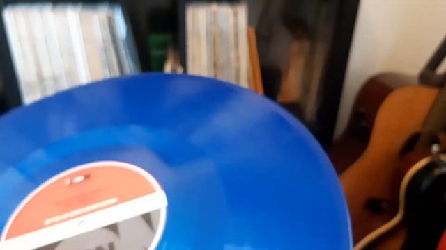 Miles Davis Kind Of Blue Transparent Vinyl смотреть онлайн