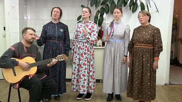 Ветер занавесочку