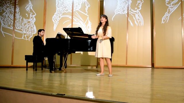 Lucía García -15 años -EN UN PAIS DE FÁBULA - Lucía García La Voz Del Corazón смотреть онлайн