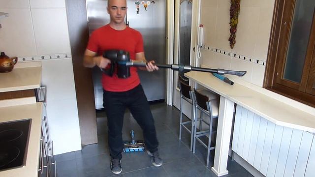 Conga Rockstar 500 Ultimate Ergowet - Aspiradora sin cables vertical de Cecotec. Vídeo Review смотреть онлайн