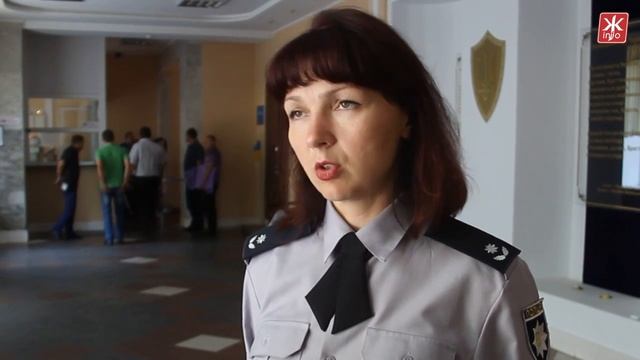 Власники украденої тротуарної плитки з Київської відмовляються від розслідування справи смотреть онлайн